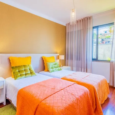 Apartment Ocean View And Garden In Exclusive Area Funchal (Madeira)