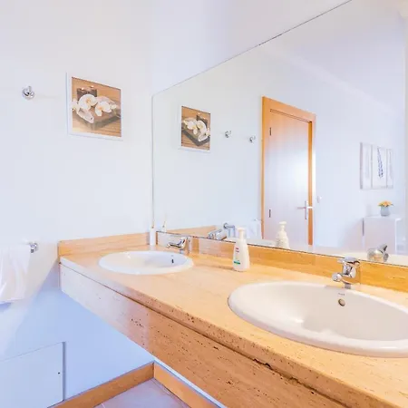 Ocean View And Garden In Exclusive Area * Funchal (Madeira)