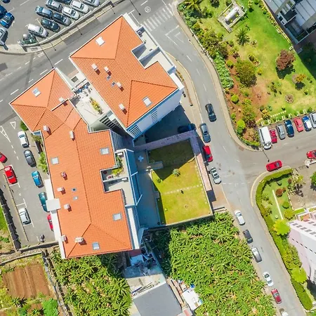 Ocean View And Garden In Exclusive Area Apartment Funchal (Madeira)