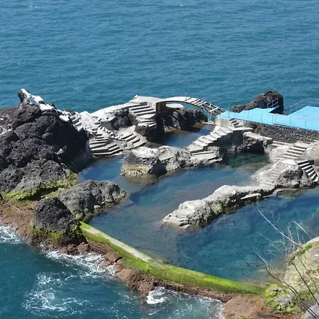 Apartment Ocean View And Garden In Exclusive Area *